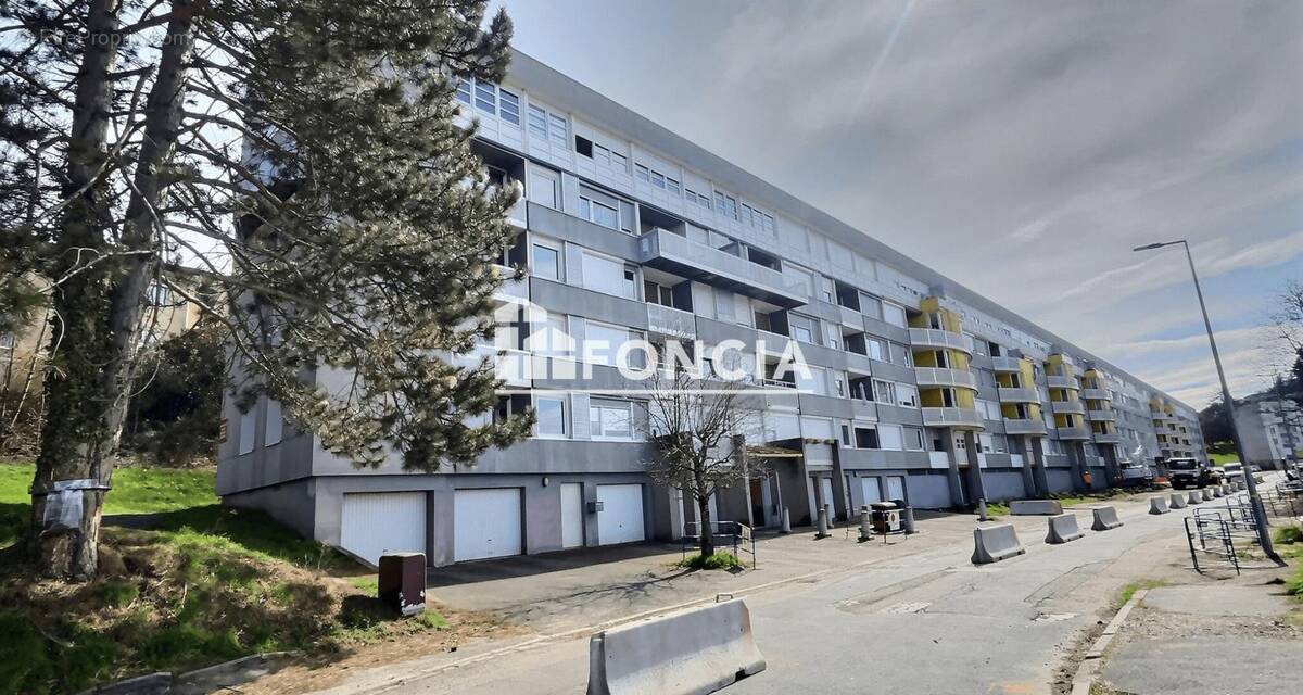 Appartement à FIRMINY
