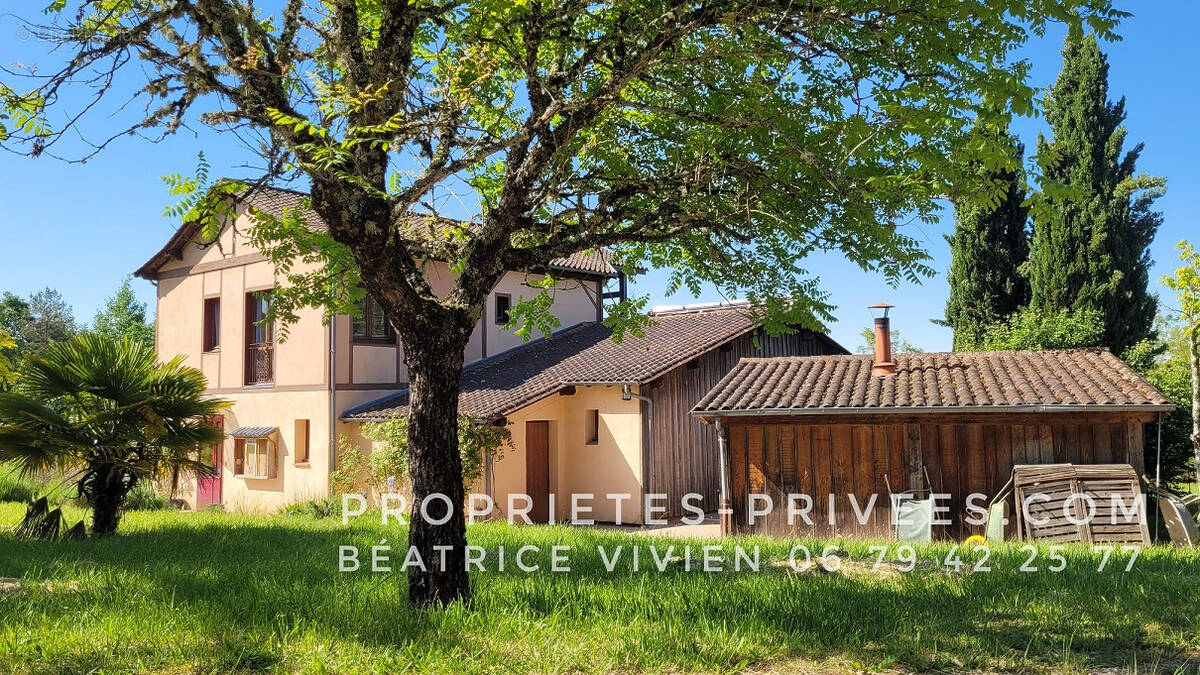 Maison à PLAZAC