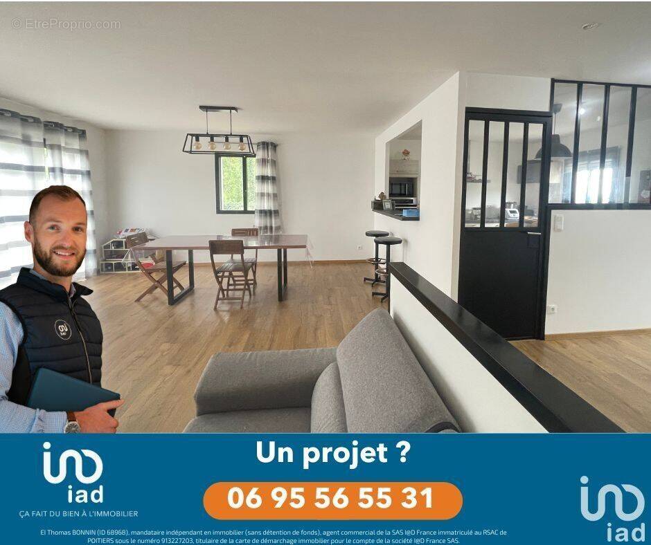 Photo 1 - Maison à MARIGNY-BRIZAY
