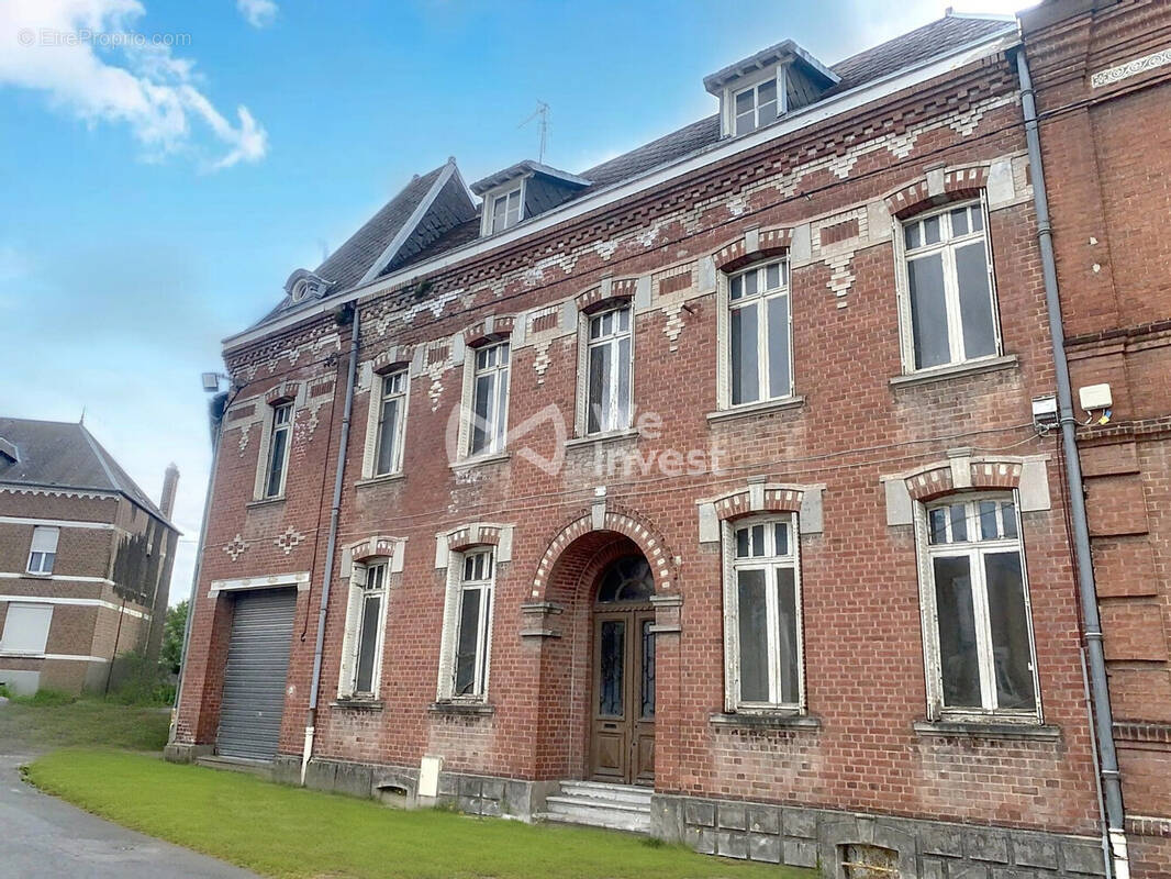 Maison à HIRSON
