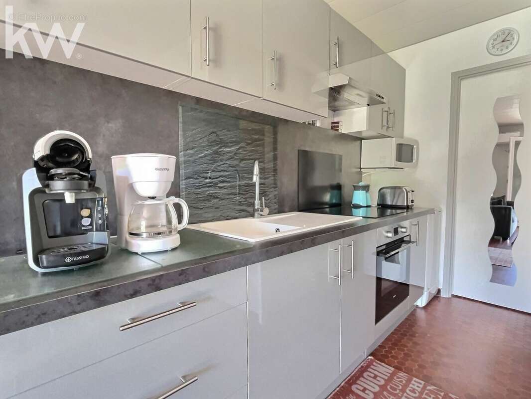Appartement à HYERES