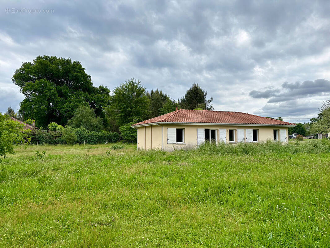 Maison à SABRES