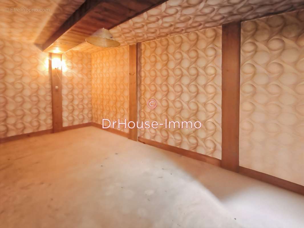 Appartement à BULLY