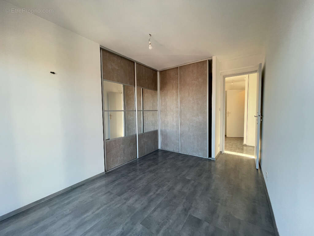 Appartement à PORT-DE-BOUC