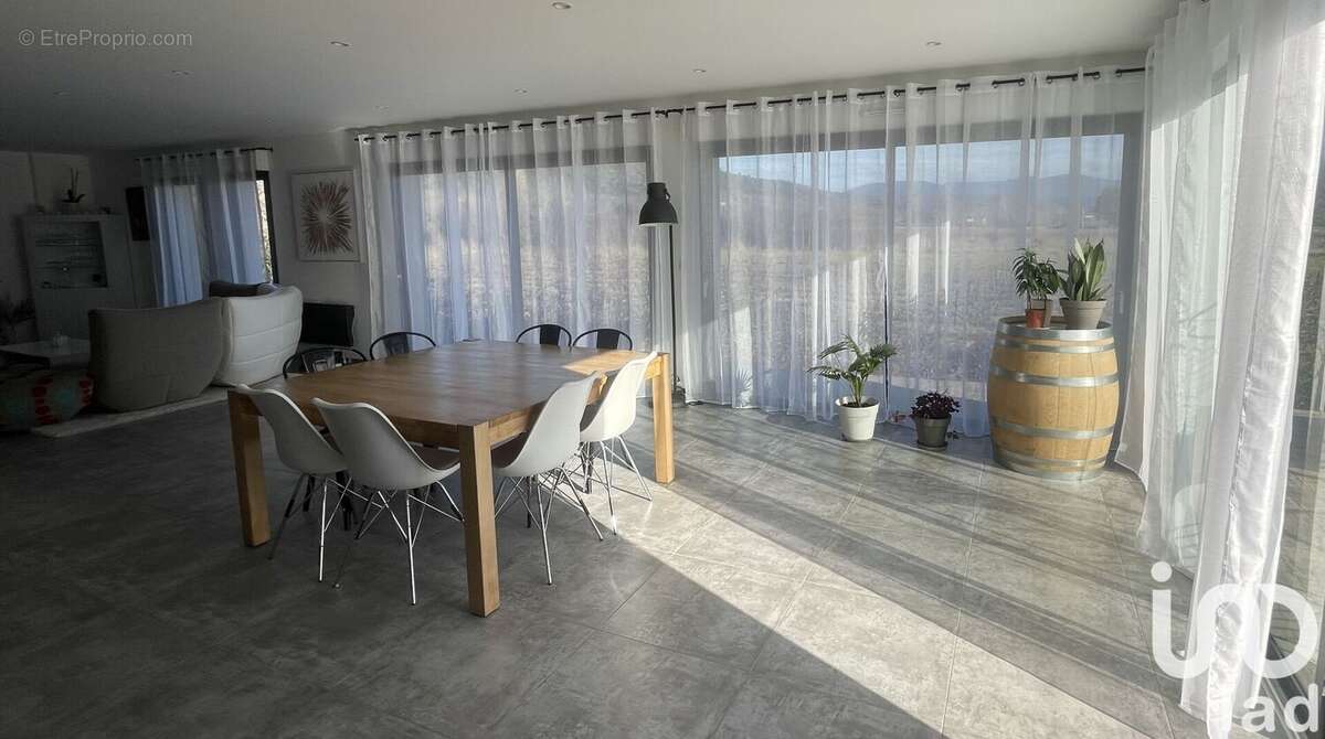 Photo 4 - Maison à VALLON-PONT-D&#039;ARC