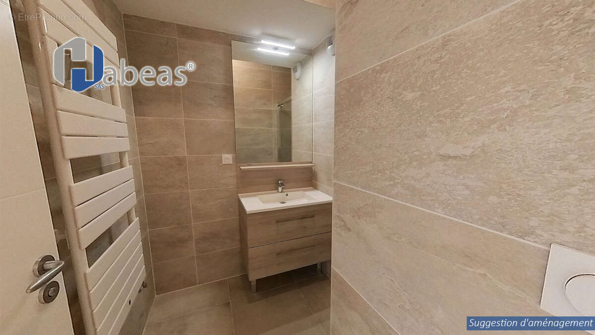 Appartement à LYON-8E