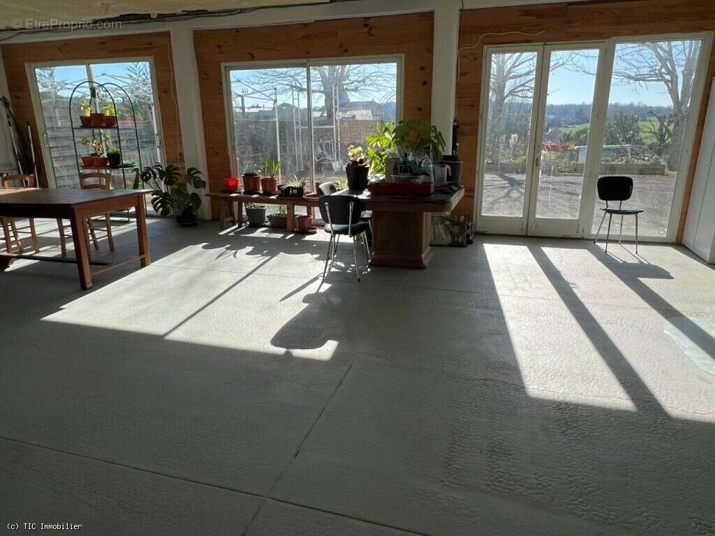 Maison à CIVRAY