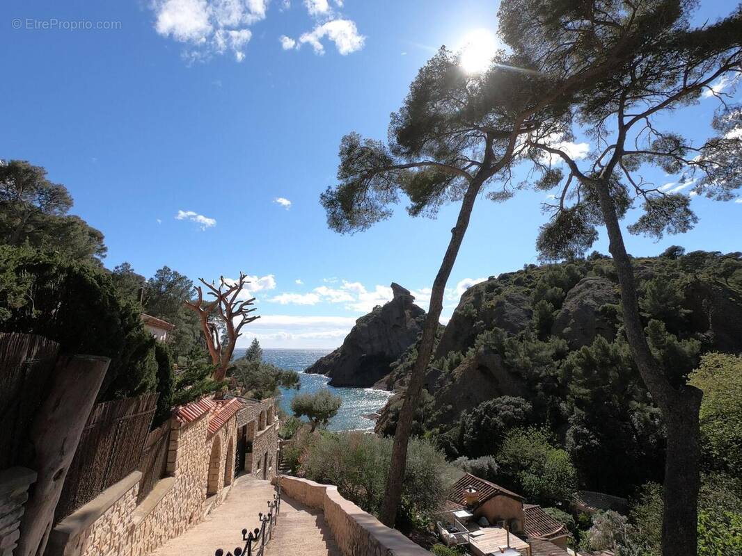Photo 1 - Terrain à LA CIOTAT