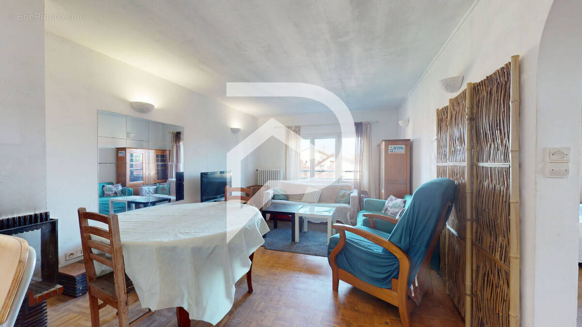 Appartement à BONDY