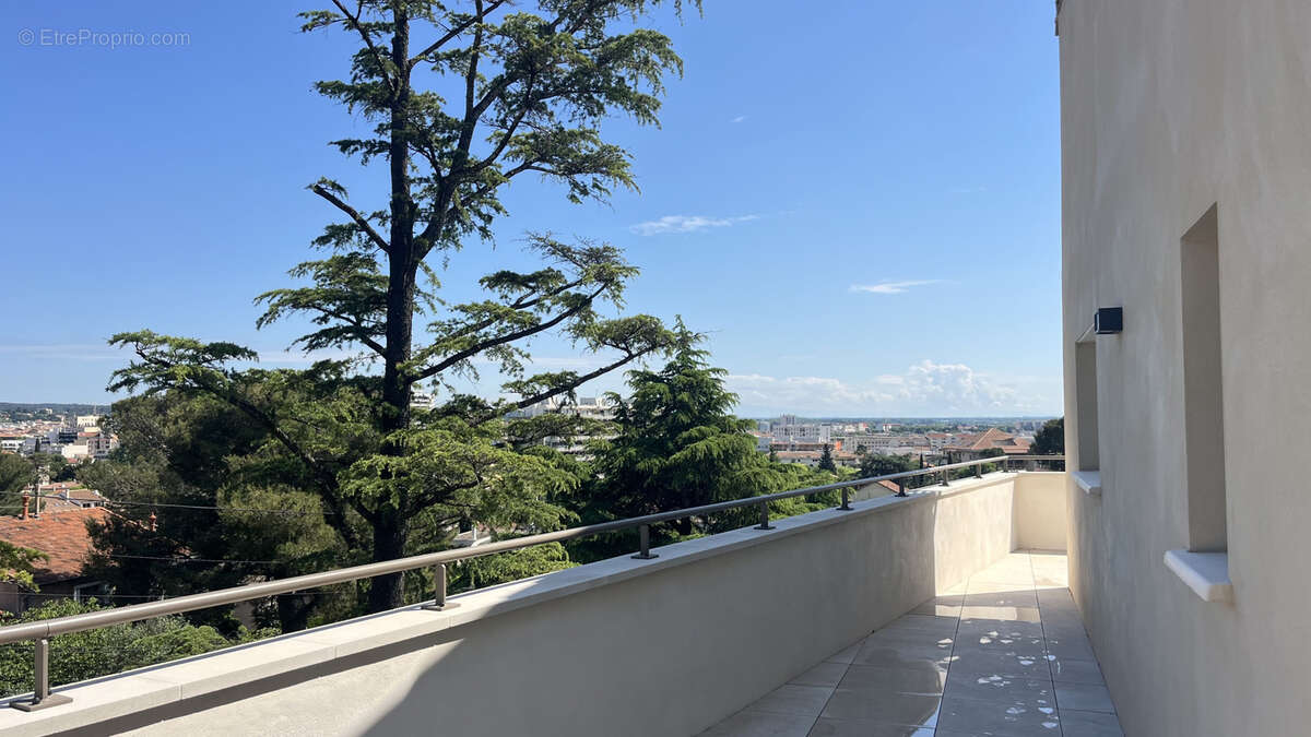 Appartement à NIMES