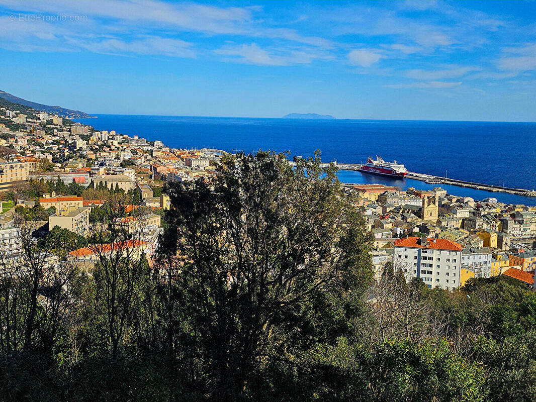 Appartement à BASTIA