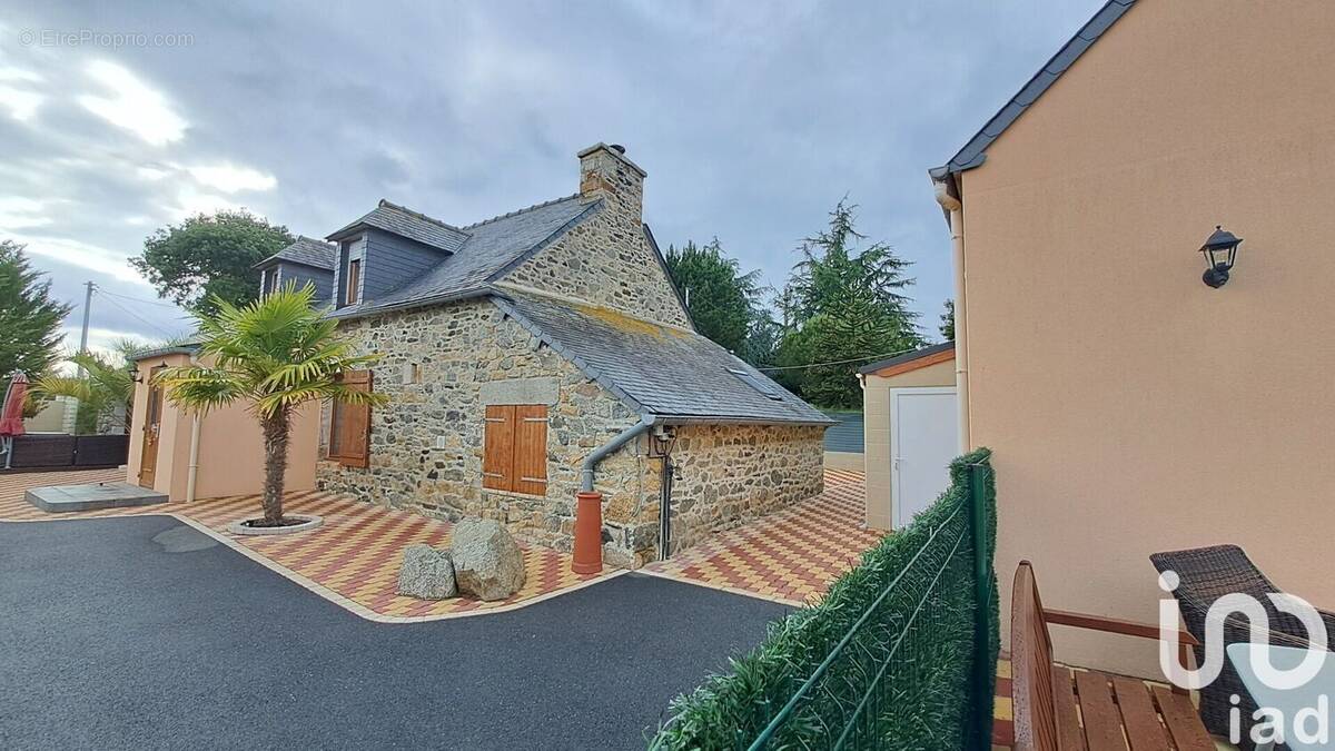 Photo 1 - Maison à LAMBALLE