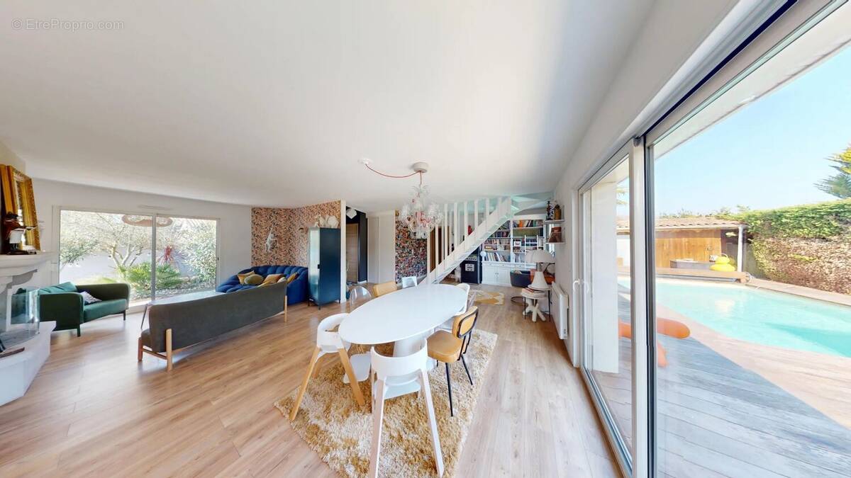 Maison à MERIGNAC