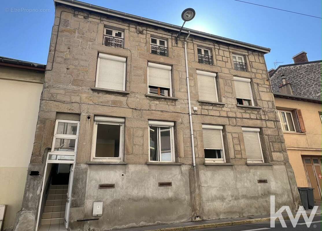 Appartement à SAINT-ETIENNE