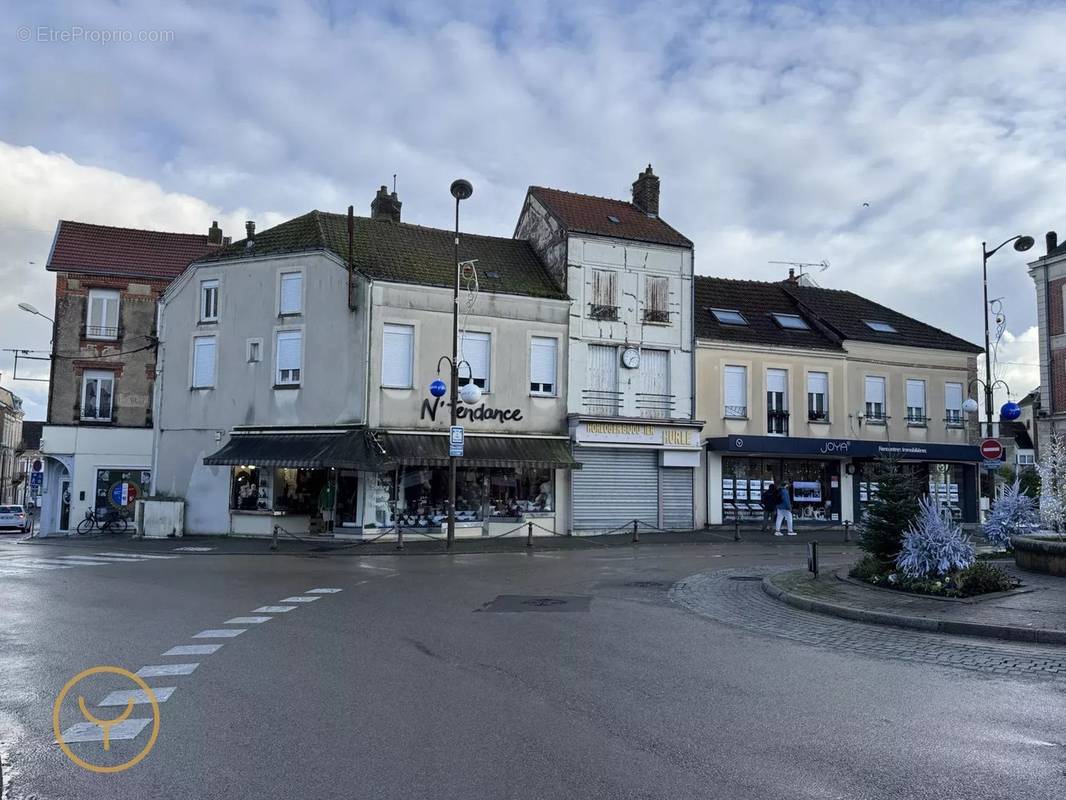 Commerce à ROMILLY-SUR-SEINE