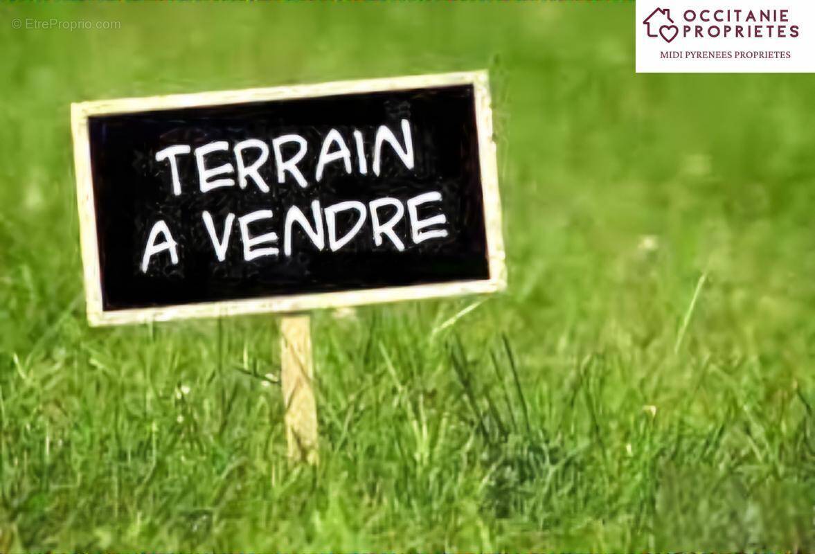 Terrain à ARTIGAT