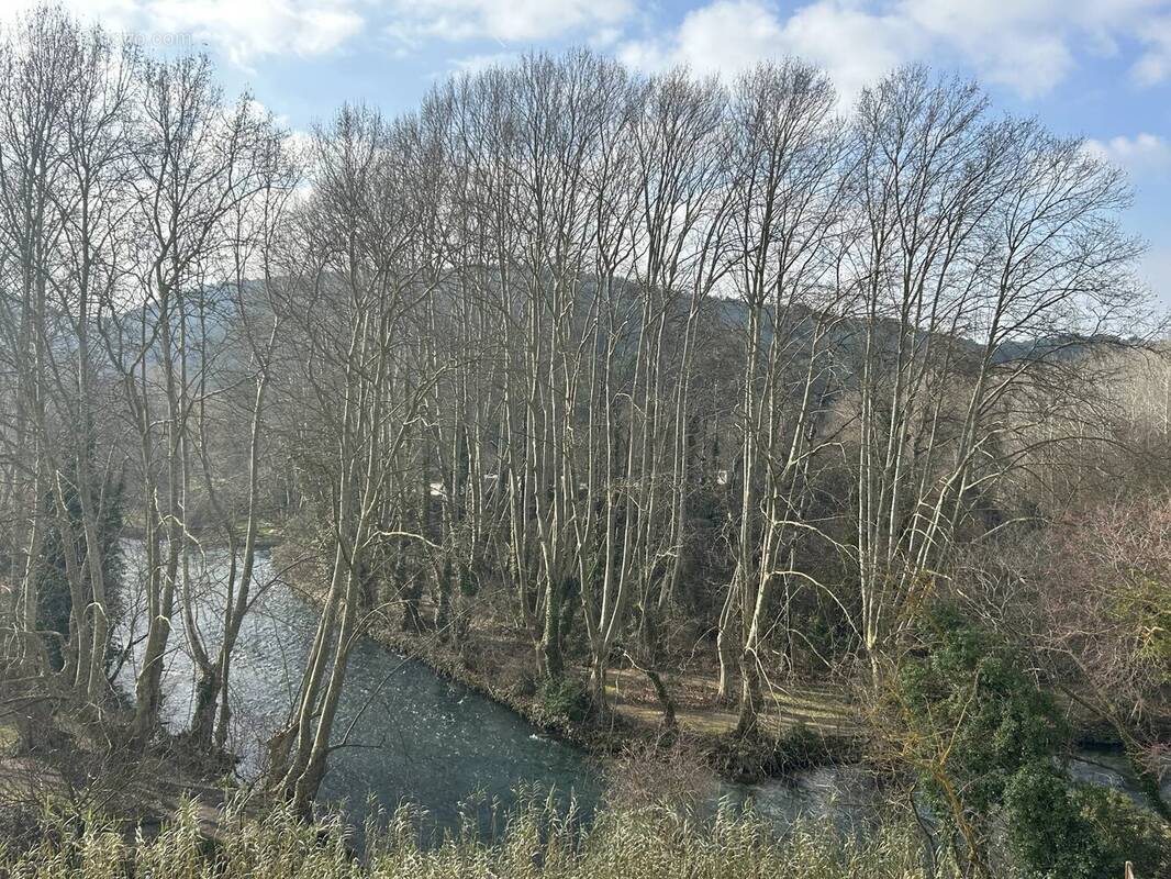 Maison à FONTAINE-DE-VAUCLUSE