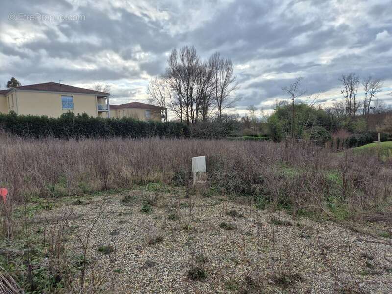 Terrain à ANGOULEME