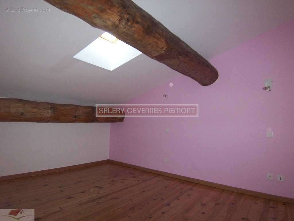 Appartement à LEDIGNAN