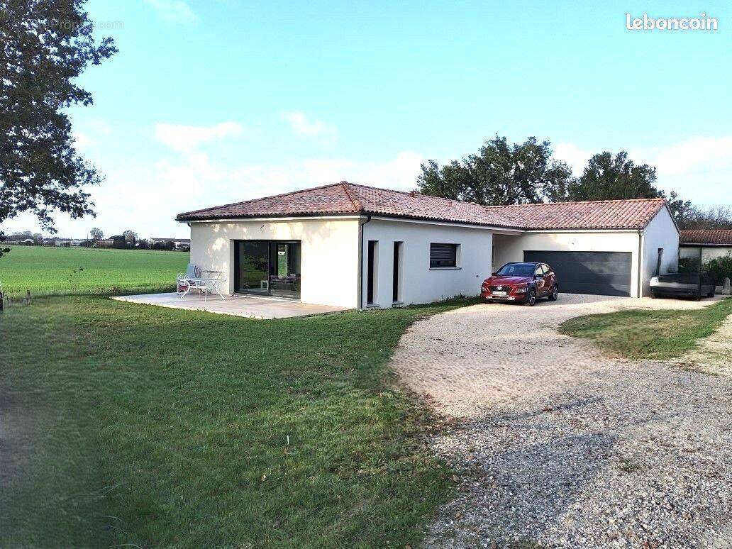Maison à CORNEBARRIEU