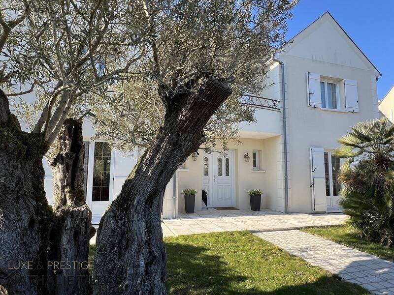 Maison à SAINT-DENIS-EN-VAL