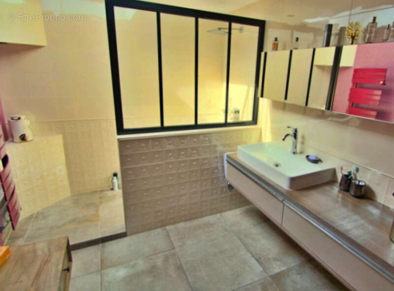 Maison à LECOUSSE