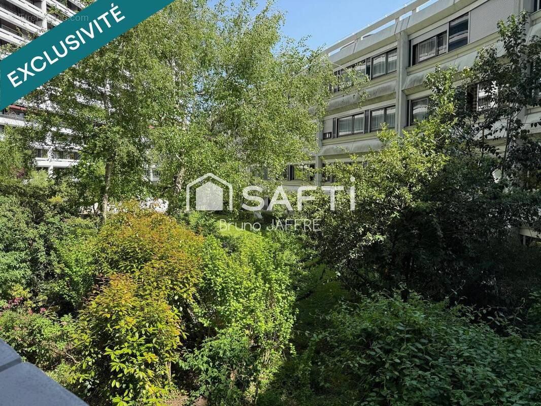 Photo 1 - Appartement à PARIS-15E