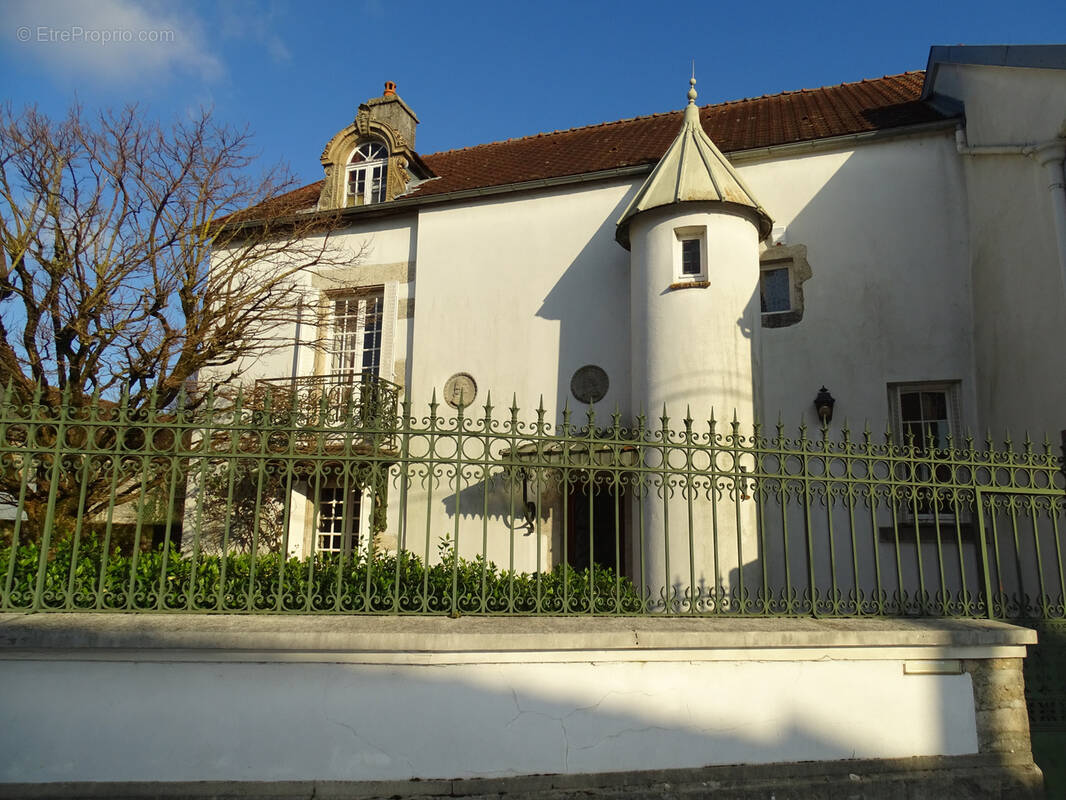 Maison à CHATILLON-SUR-SEINE