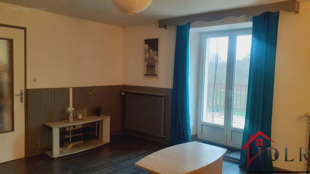 Maison à CHALINDREY