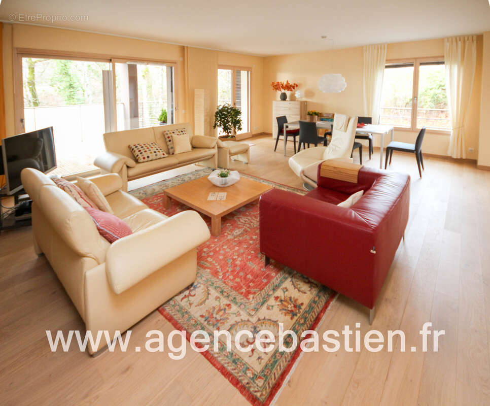 Appartement à DIVONNE-LES-BAINS