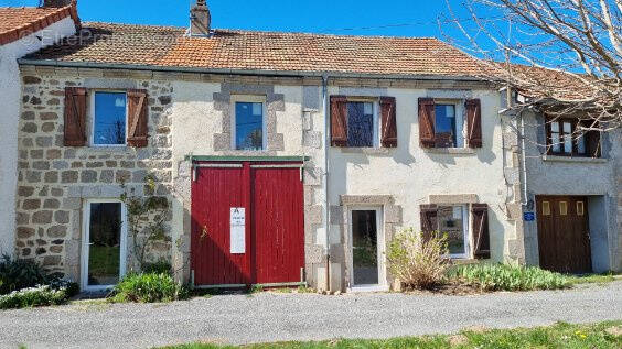 Maison à CHATEL-MONTAGNE