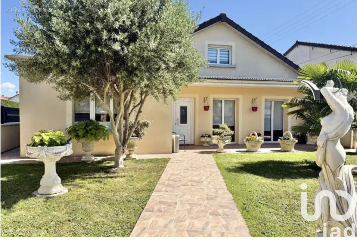 Photo 1 - Maison à MORANGIS