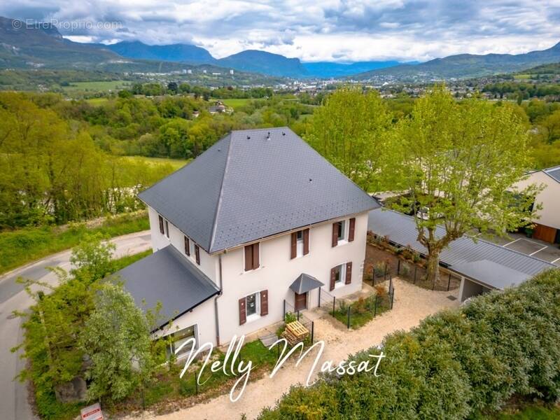 Appartement à LA MOTTE-SERVOLEX
