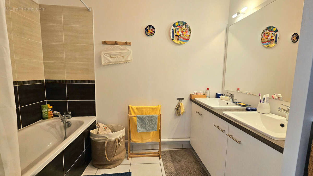Appartement à FRONTIGNAN