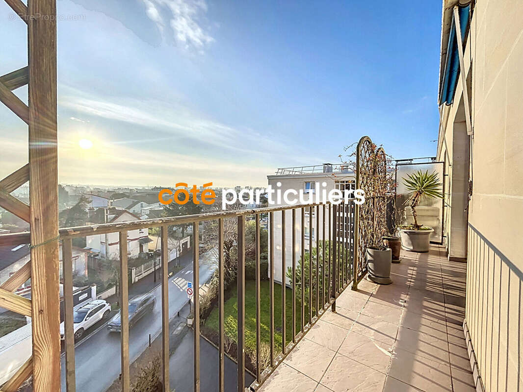 Appartement à SAINT-MAUR-DES-FOSSES