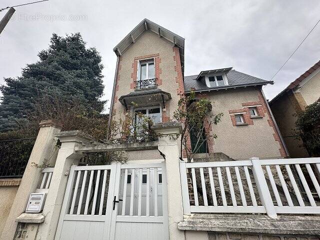 Maison à BONNEUIL-SUR-MARNE