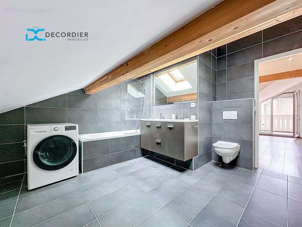 Appartement à EVIAN-LES-BAINS