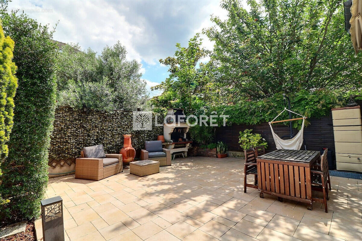 Appartement à CARRIERES-SUR-SEINE