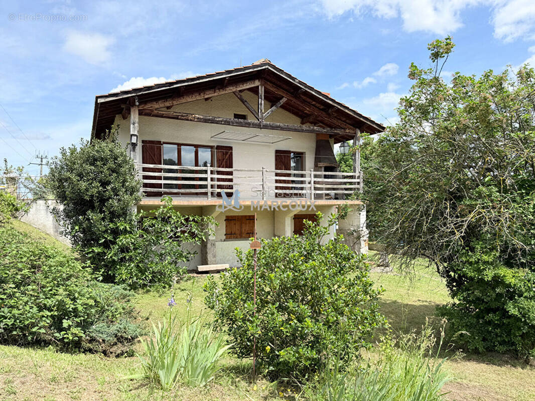 Maison à MONTBRISON