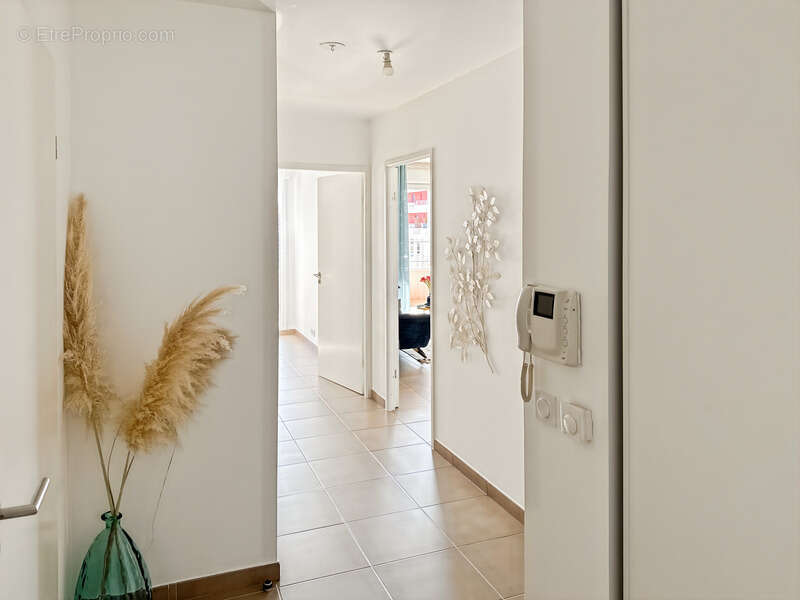 Appartement à JUVIGNAC