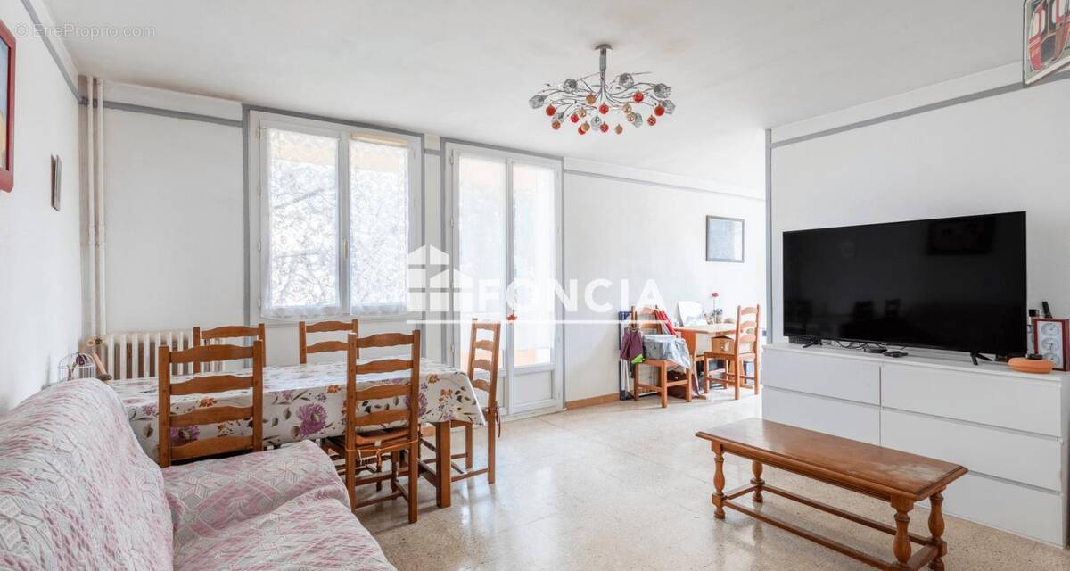 Appartement à MARIGNANE