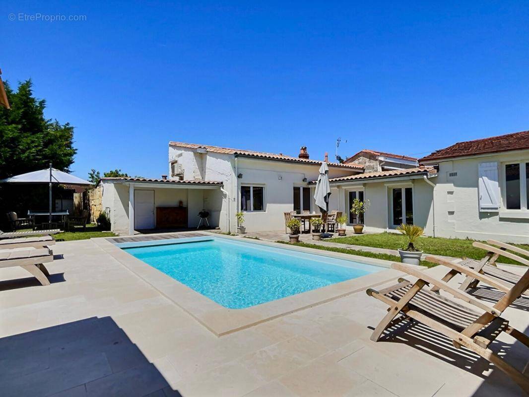 Maison à BEGLES