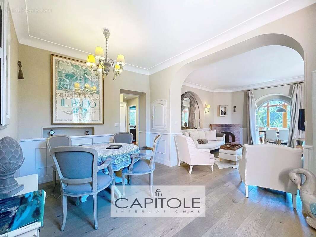 Maison à ANTIBES