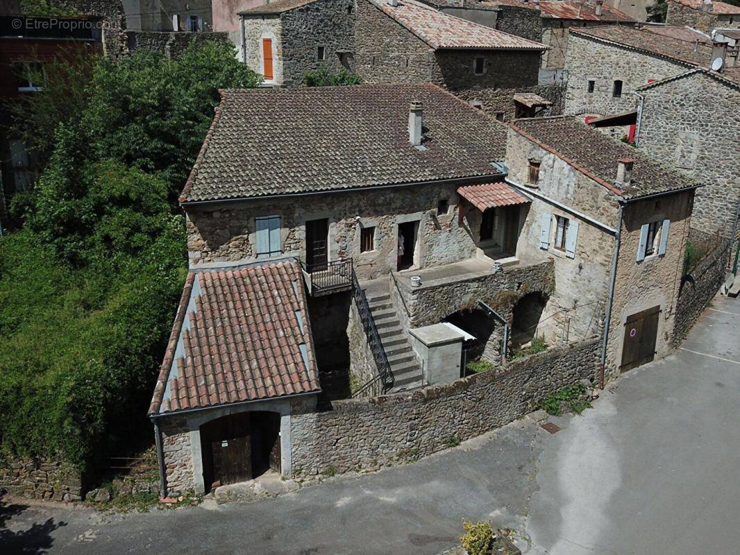 Maison à LAURAC-EN-VIVARAIS