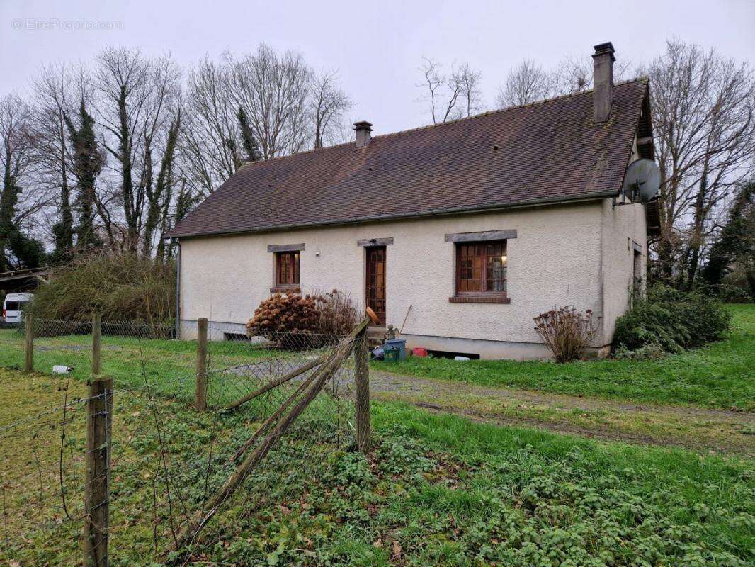 Maison à PONT-L&#039;EVEQUE