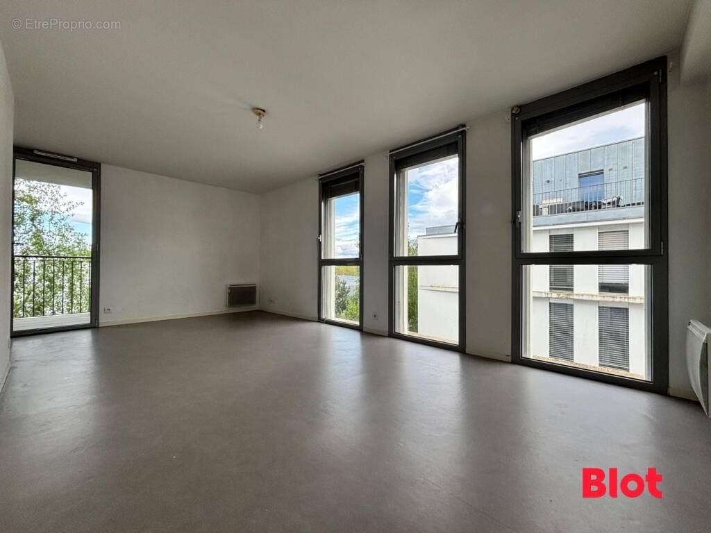 Appartement à SAINT-JACQUES-DE-LA-LANDE