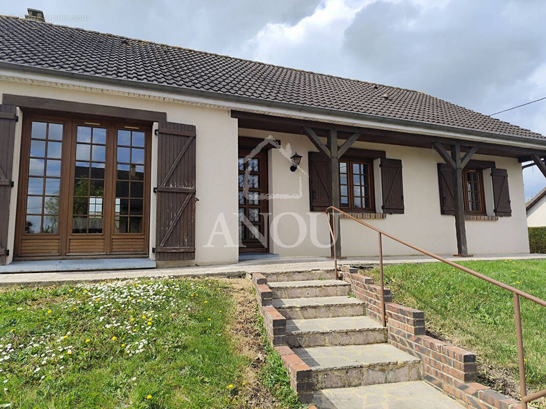 Maison à BROU