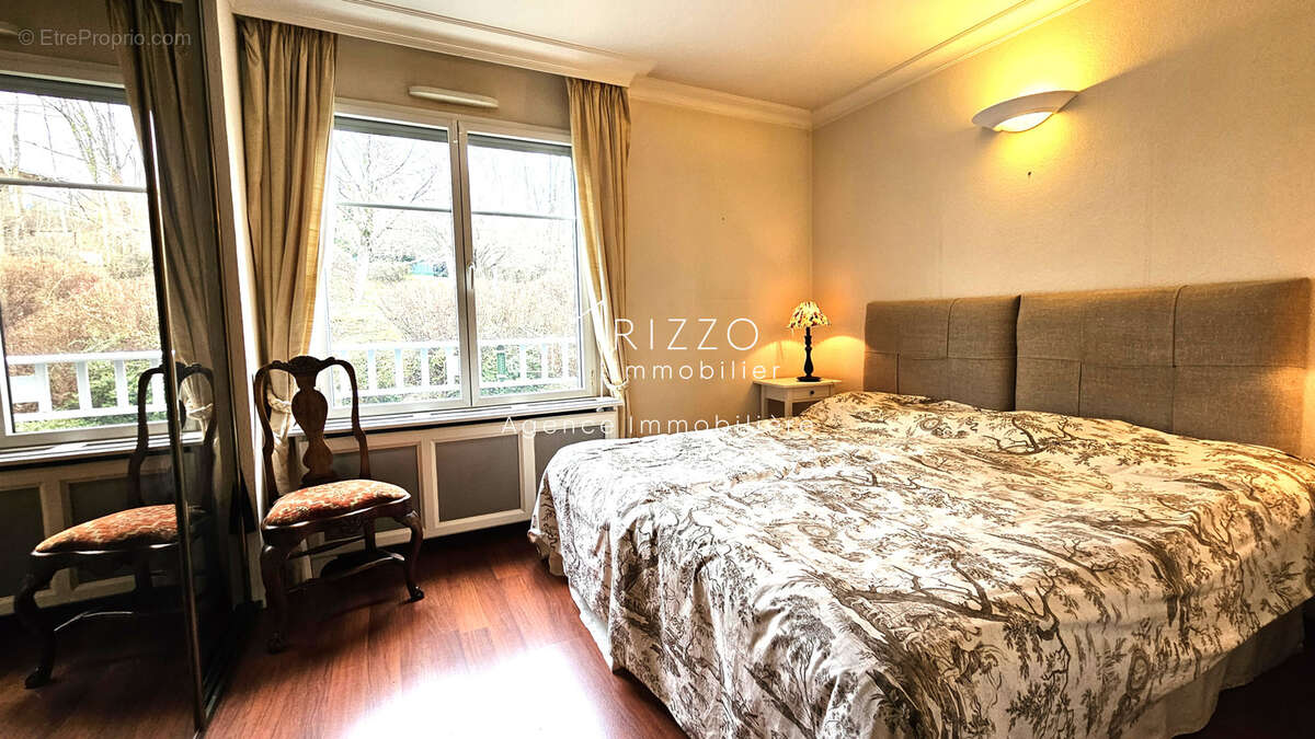 Appartement à DIVONNE-LES-BAINS