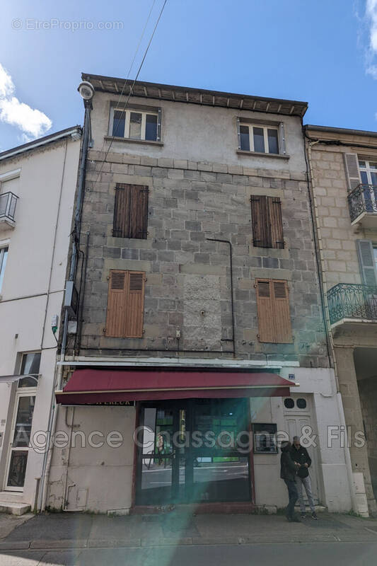 Appartement à BRIVE-LA-GAILLARDE
