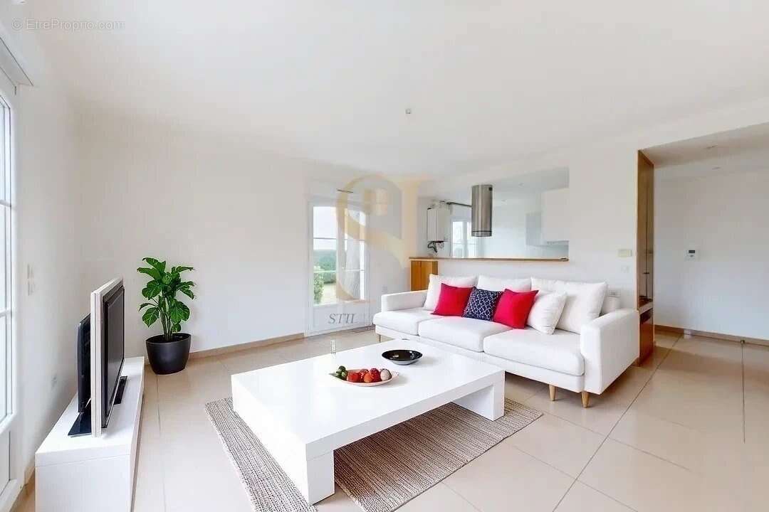 Appartement à YERRES